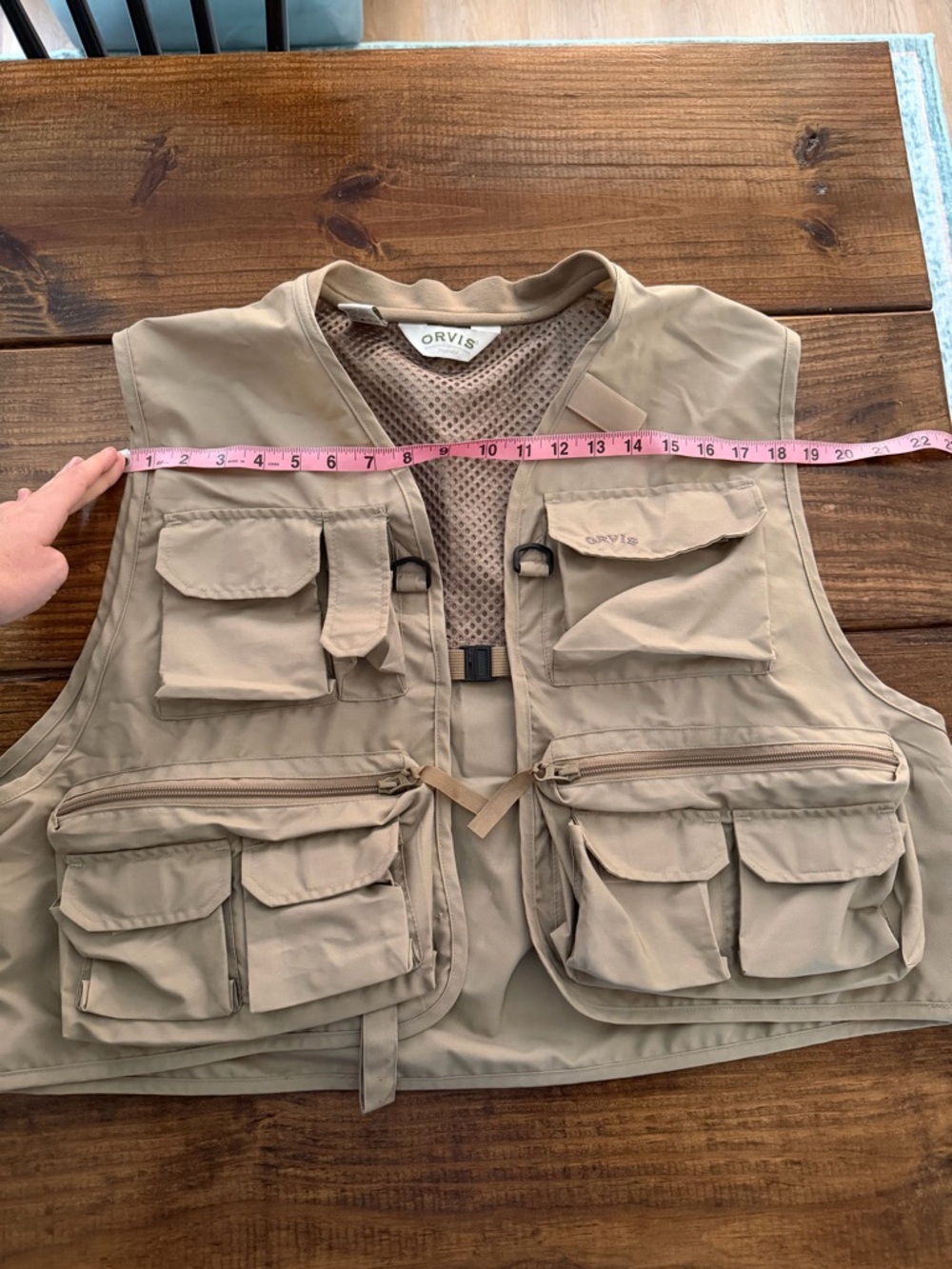 Orvis Men's Fishing Vest in Beige/Tan Multi-Pocket Design